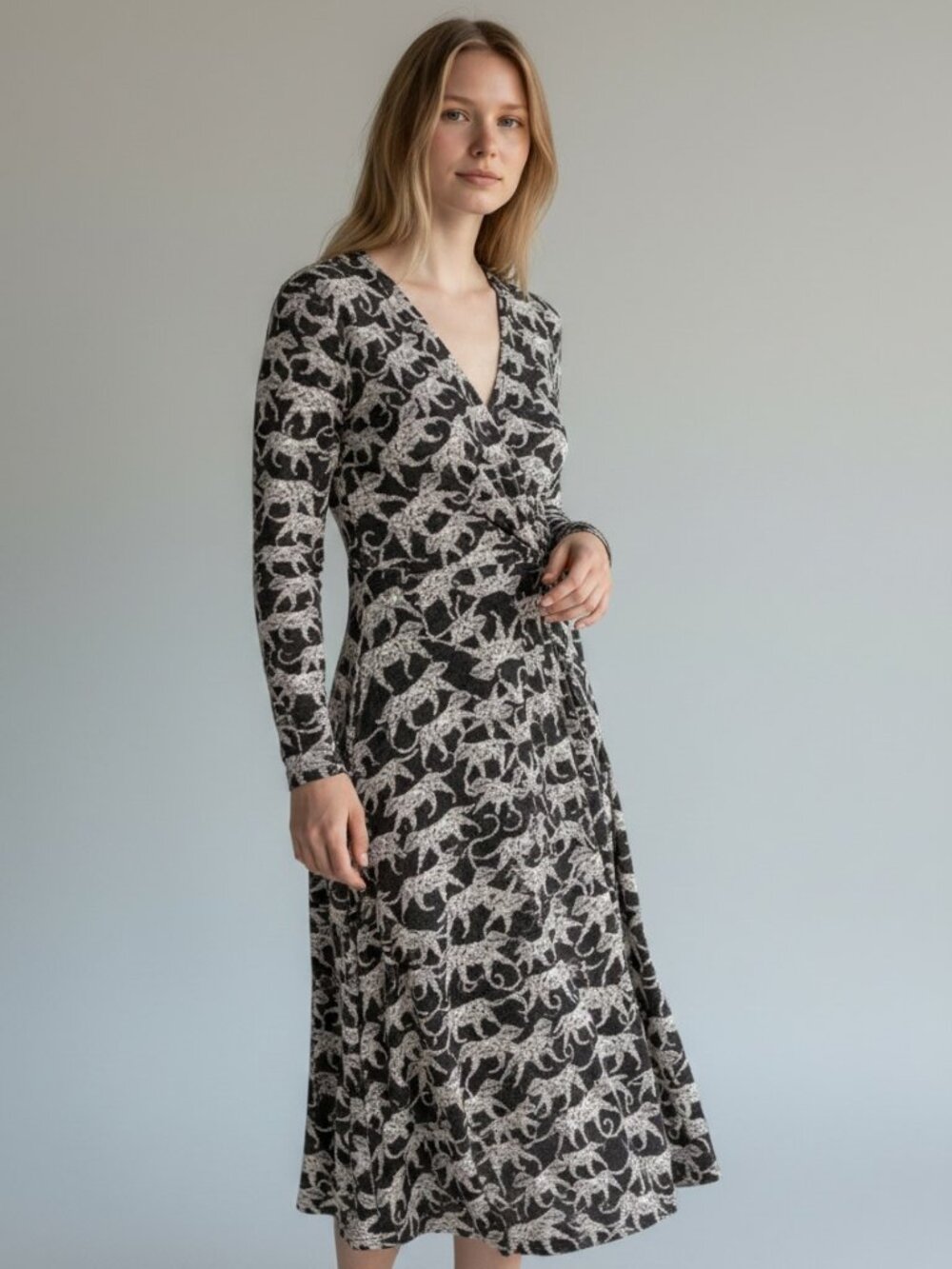 H&M Animal Print Leopard All Over Print Knit Belted Midi Dress ~ Size XL
